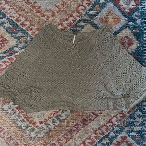 Free People Crochet poncho/ shaw - medium